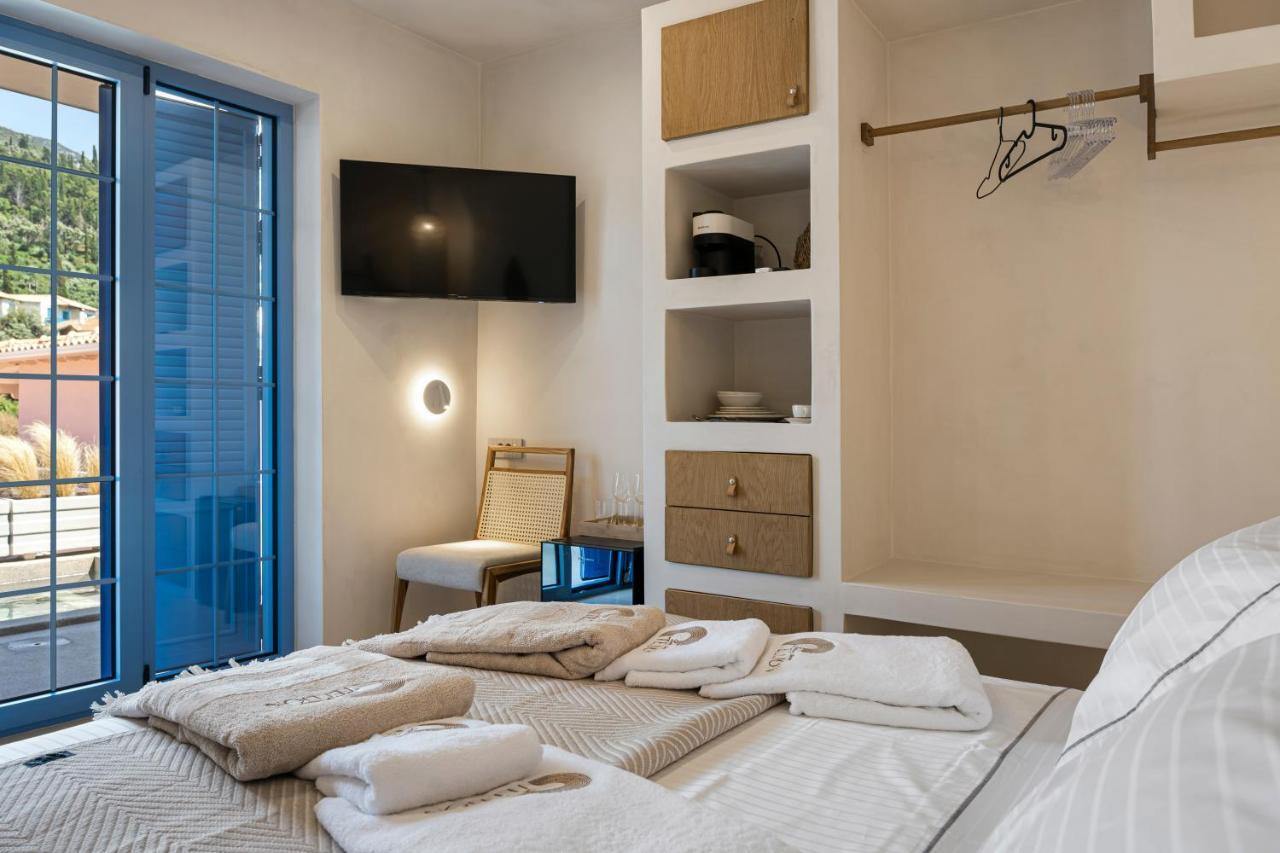 Tellion Suites Айос-Нікітас Екстер'єр фото